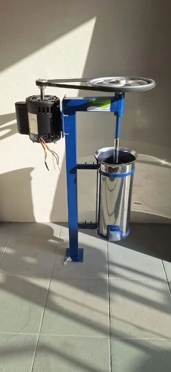 MÁQUINA PARA BATER AÇAÍ 8L 10L 12L