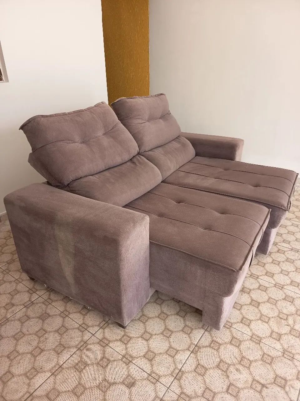 Sofá 4 Lugares Confortável e Espaçoso - Ótimo Estado! - Foto 4