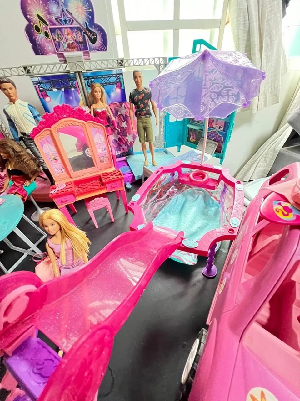 Conjunto Barbie Completo - Diversão Garantida!