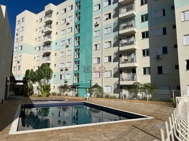 Apartamento Semi mobiliado - a 1000mts da HU / Av Mandacaru - Residencial Club