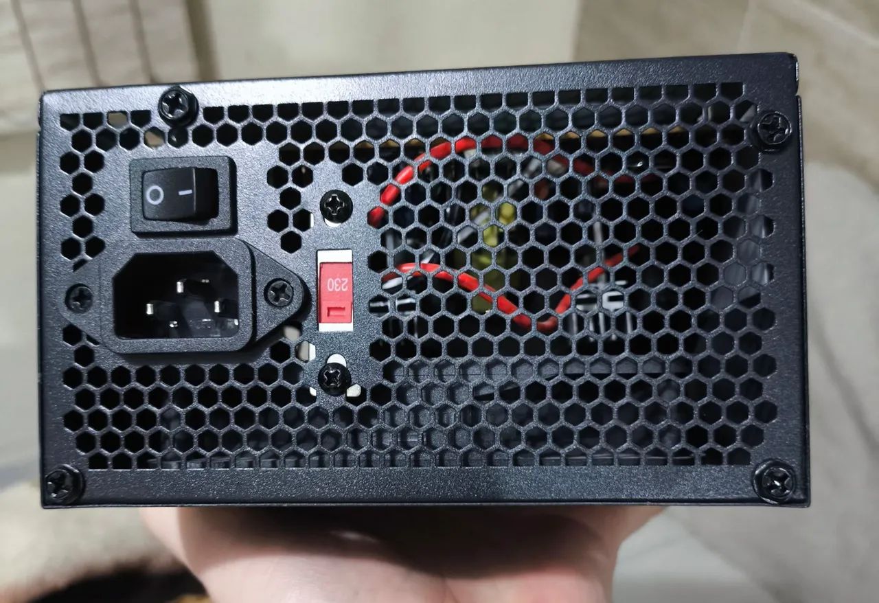 Fonte de Alimentação AeroCool VX-350 - Foto 2