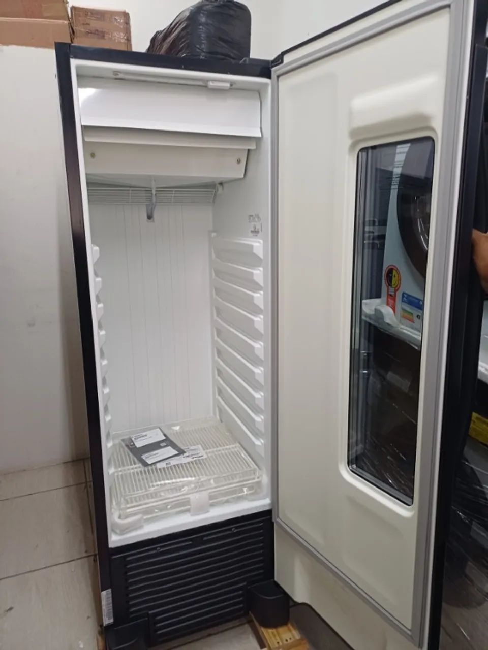 CERVEJEIRA METALFRIO  BEER MAXXI 256 LTS-PRETO ONIX-MODELO VN25TP-220V - Foto 2