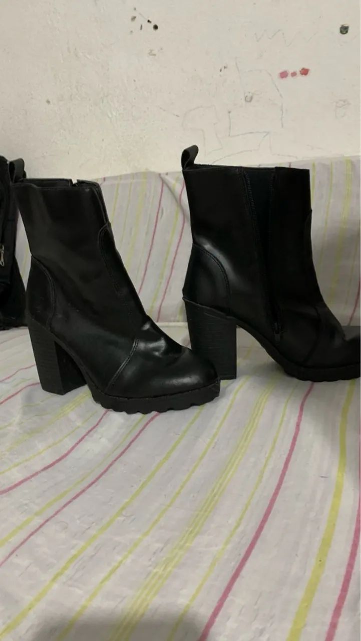 Botas Tratoradas de Salto - Estilo e Conforto - Foto 2