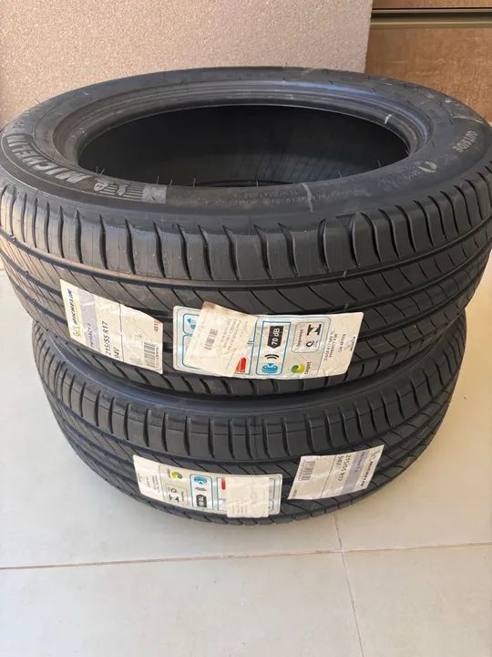 Kit 2 Pneus Novos Originais Honda HRV