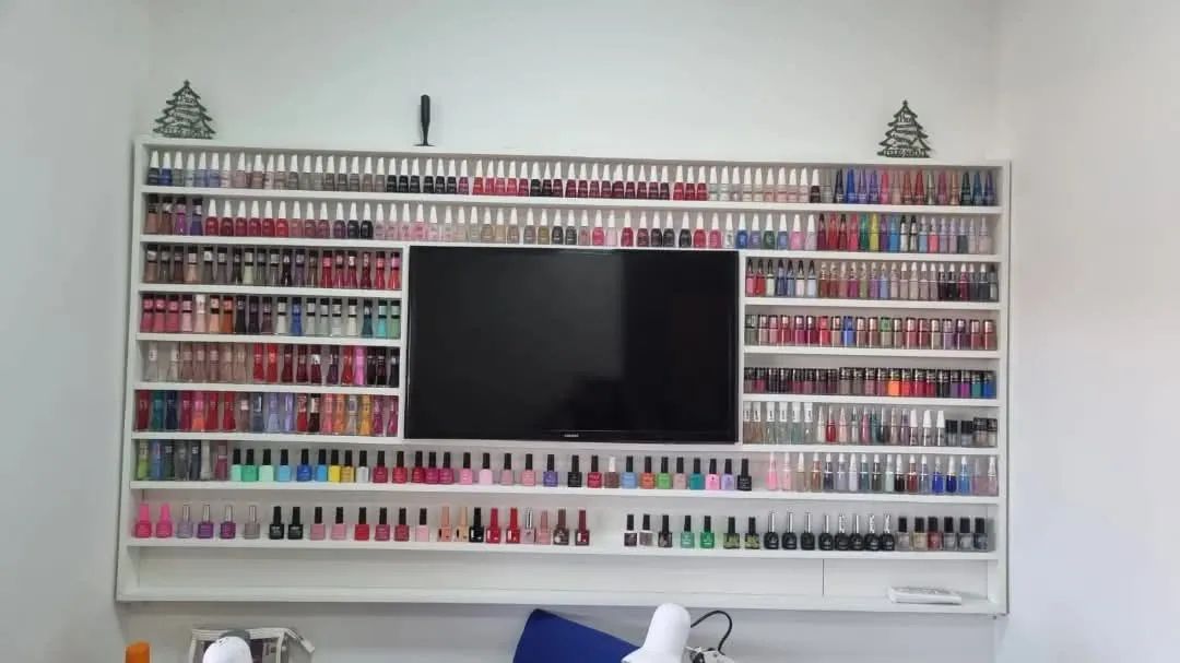 Expositor de esmaltes MDF (sob encomenda)