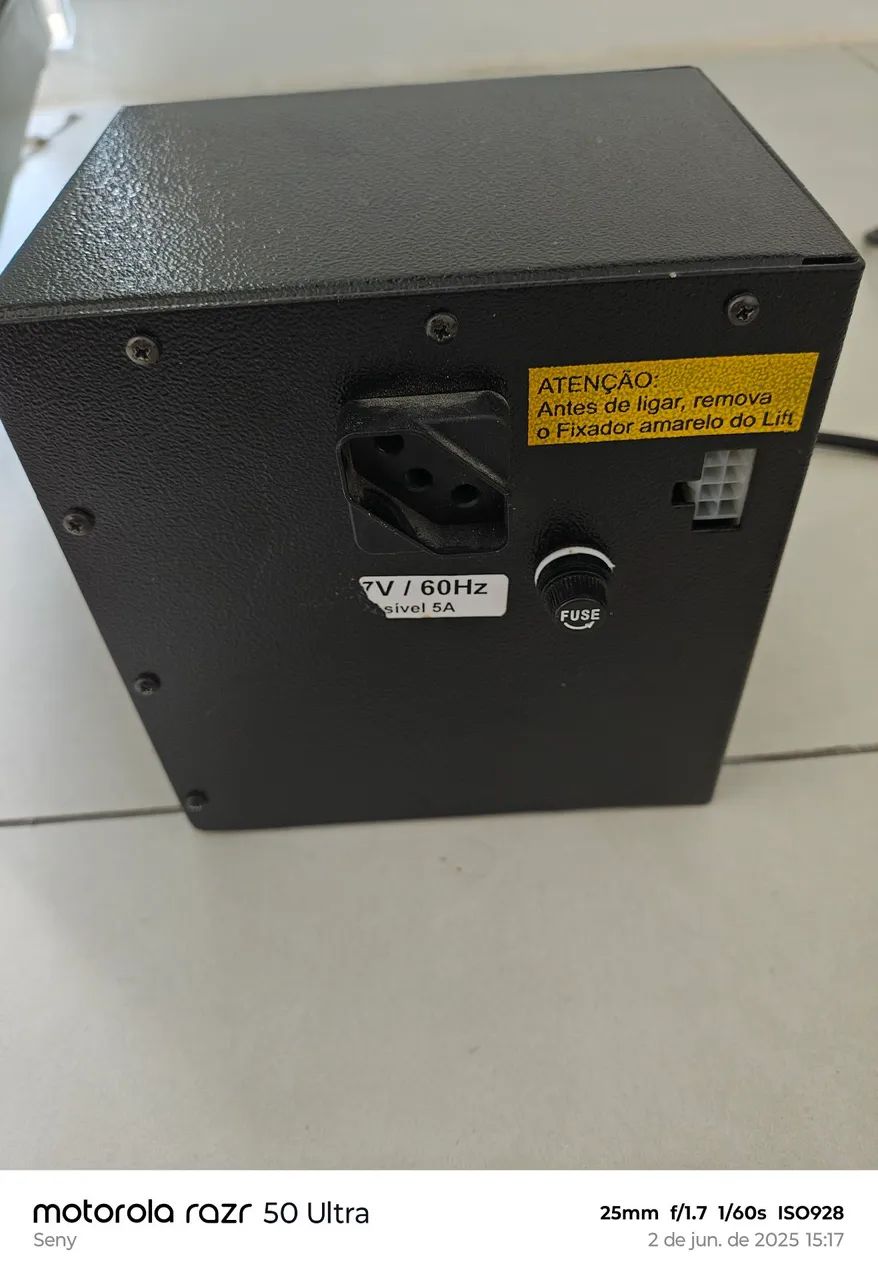 Controlador para equipamento de projeção - Foto 2