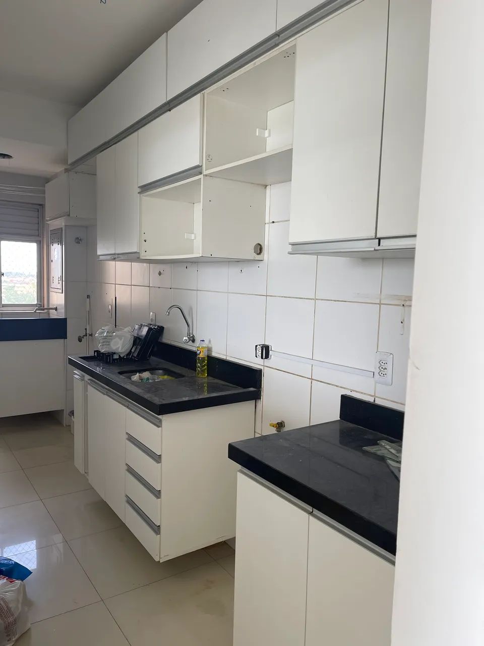 Alugo Apt no condomínio Brisas Lige