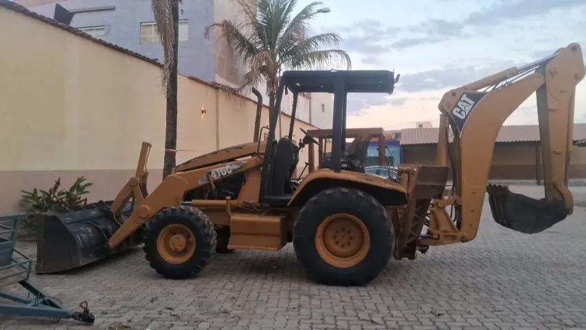 Retro escavadeira 4x4