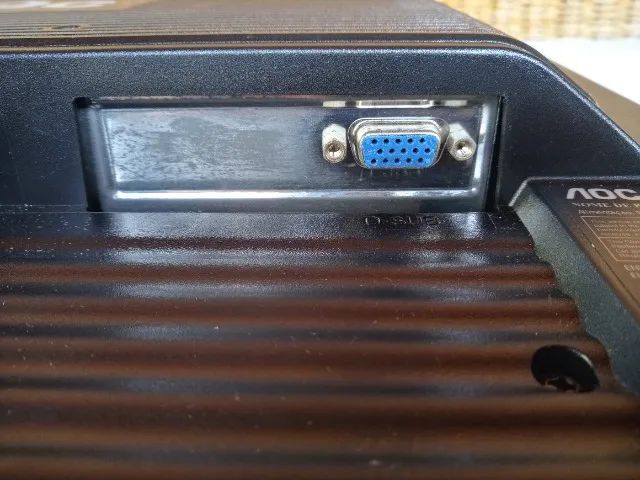 Monitor AOC 19 Pol - Modelo TFT19W80PS - Foto 6