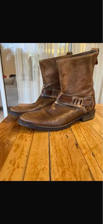 Botas de Couro Marrom - Estilo Vintage Dissel