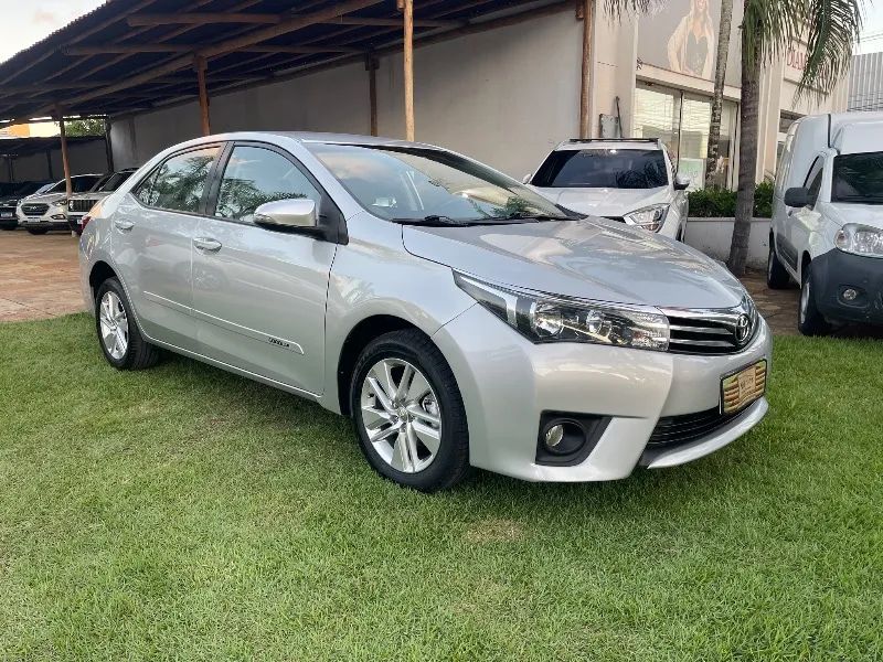 Corolla GLi 2017 1.8 Flex 16V  Aut. Toyota - Foto 2