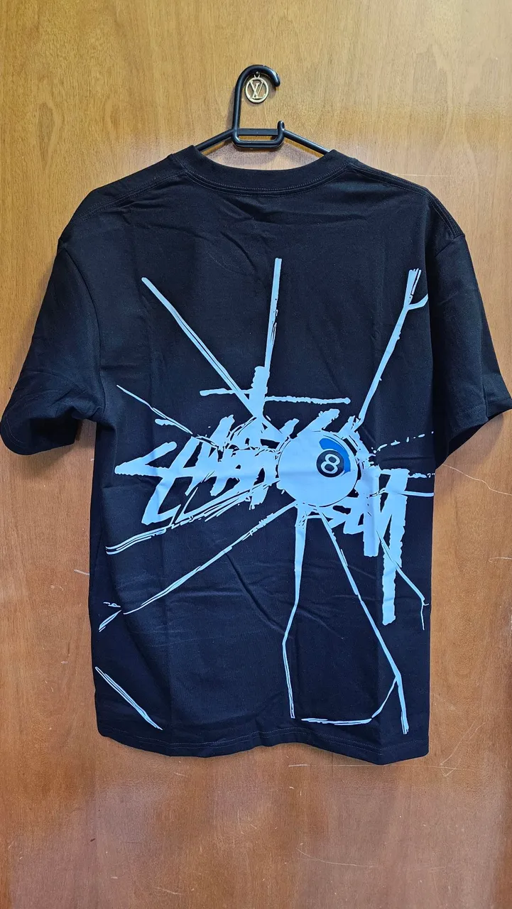 Camiseta Stussy 8 Ball Nova