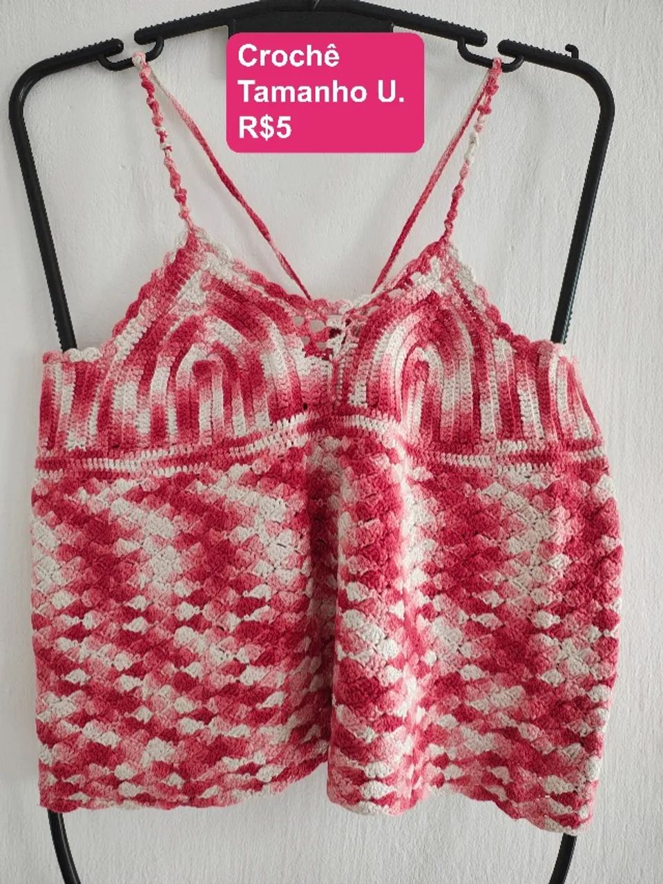 Camiseta de crochê