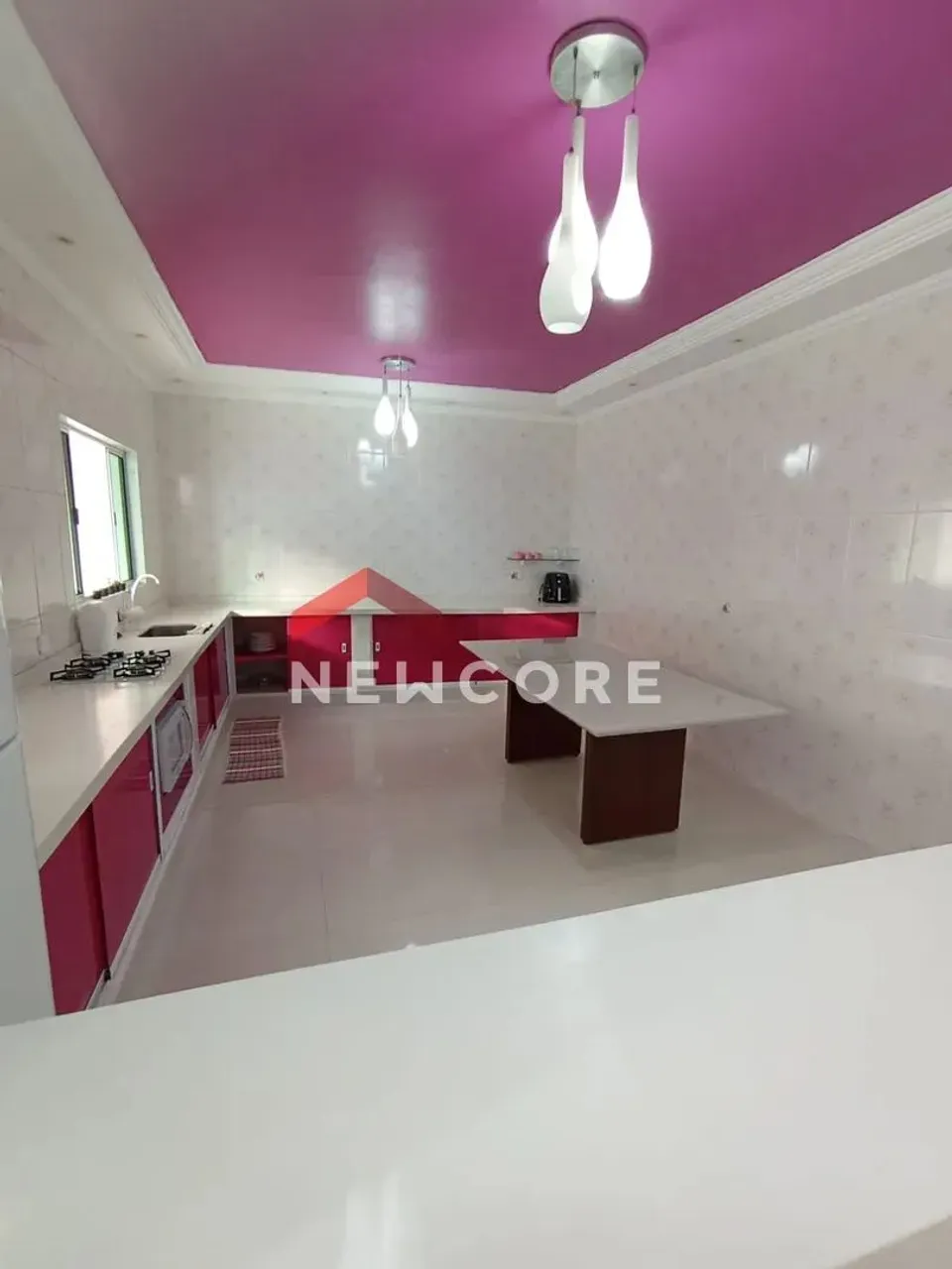 Casa em Rua Antônio Simões - Parque Santa Rosa - Embu-Guaçu/SP