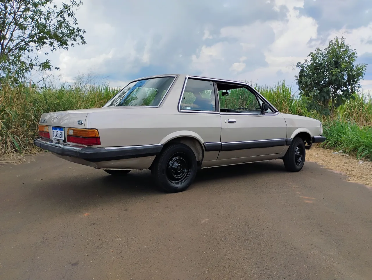 Vende-se delrey