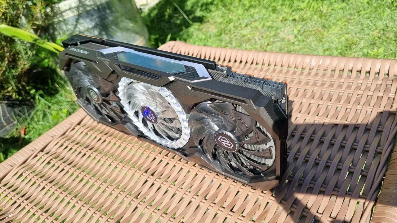 RX 6800 XT 16GB GDDR6 Asrock Taichi placa de vídeo - Foto 2