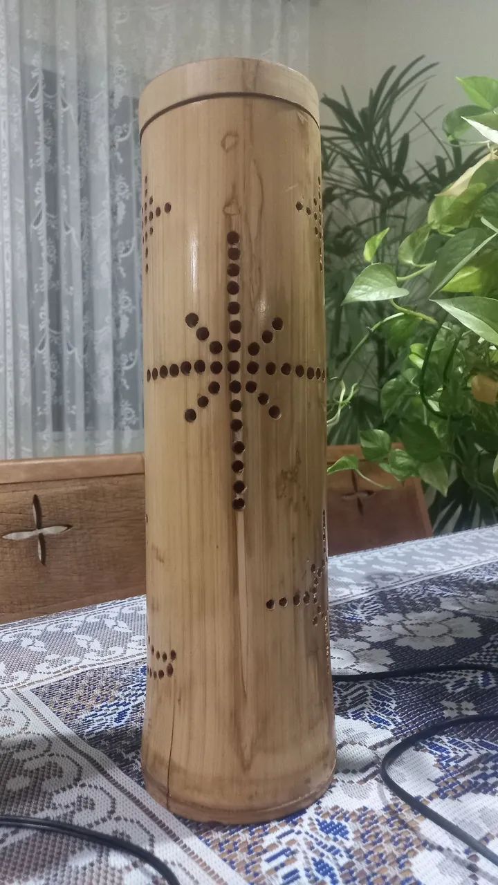 Luminária artesanal de bambu - Foto 4
