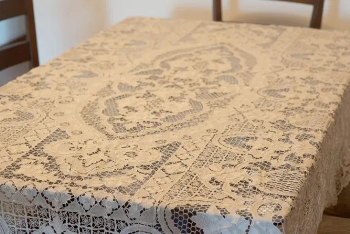 Jogo de toalha de crochê.