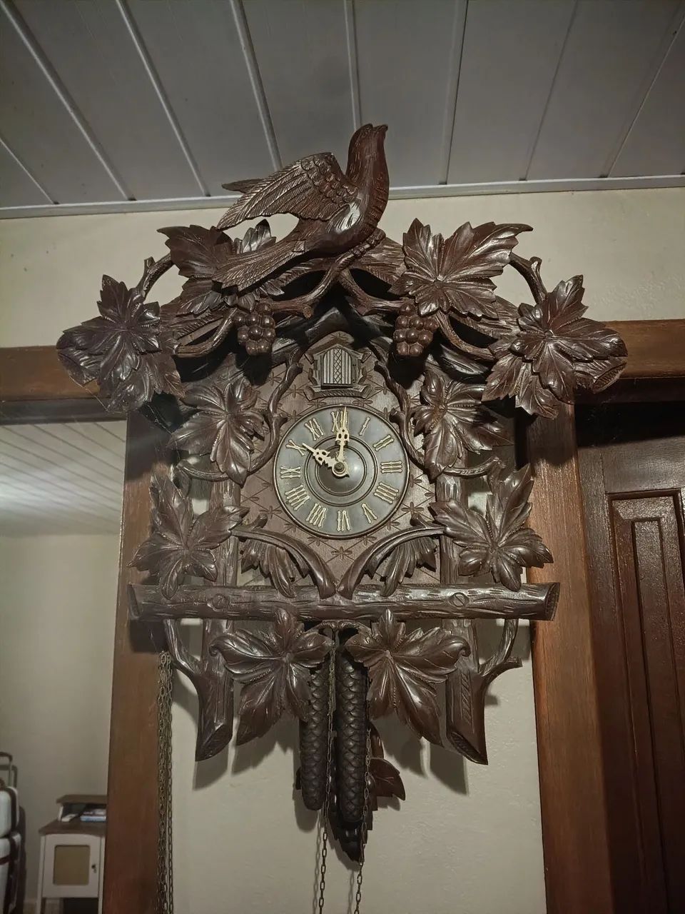 Relógio cuco antigo