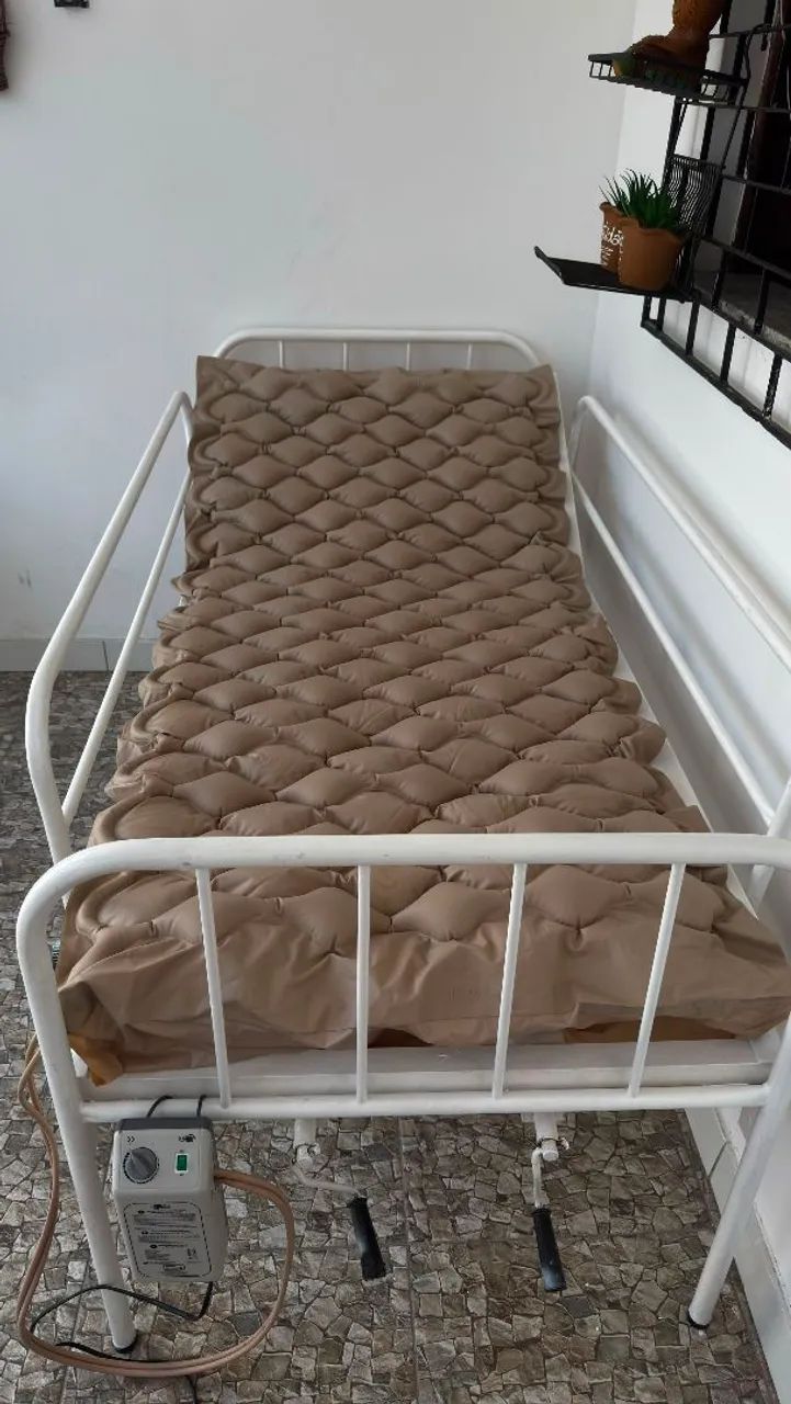 CAMA HOSPITALAR + COLCHAO PNEUMÁTICO  - Foto 3