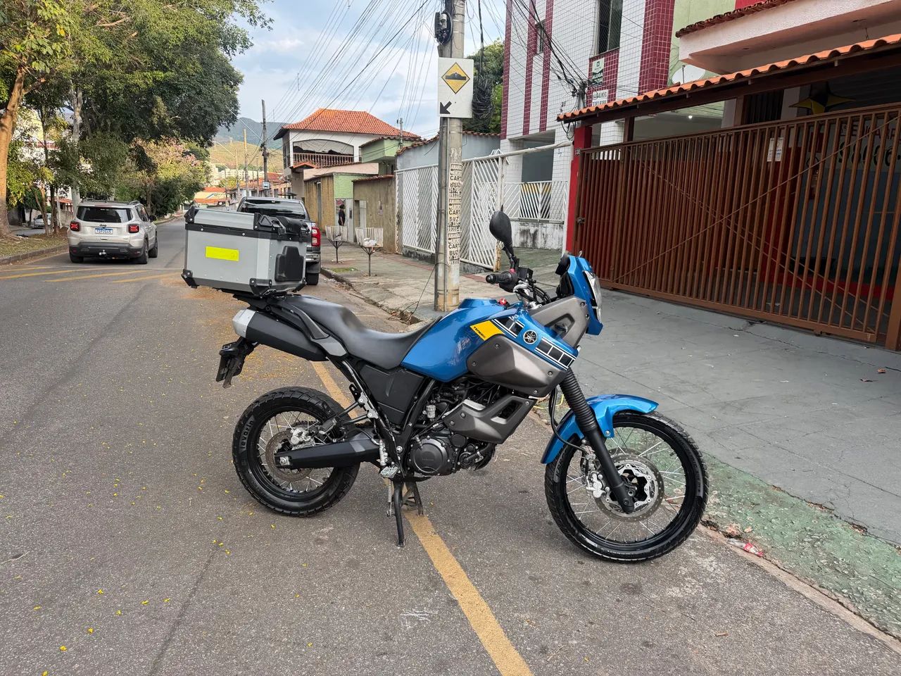 Moto 2012 660 cilindrada 