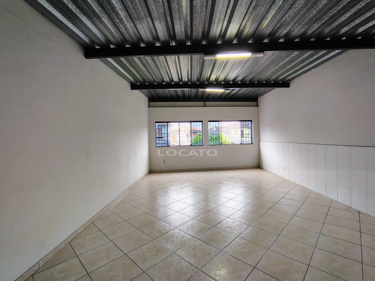 Loja grande na Ruy Barbosa