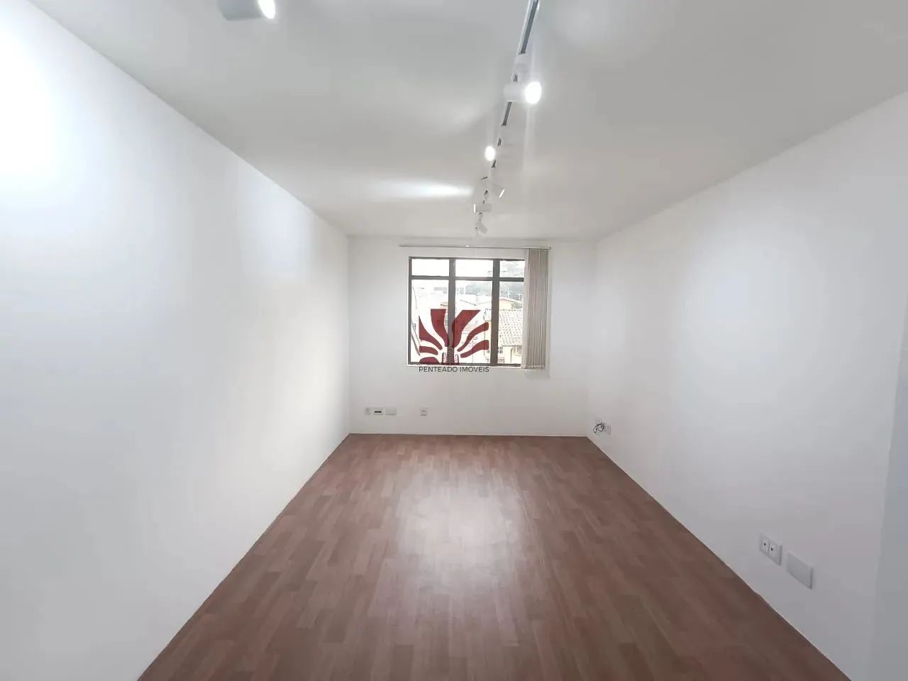 Sala Com 27m², Centro - Canoas - Foto 2