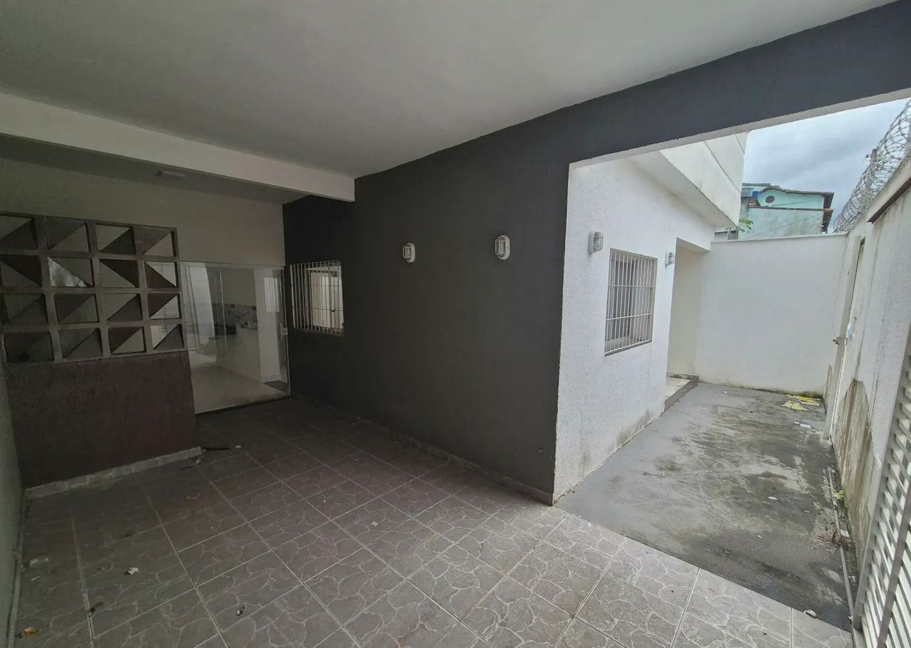 CASA COMERCIAL COM TERRENO LATERAL- NOVO HORIZONTE - SERRA / ES. - Foto 2