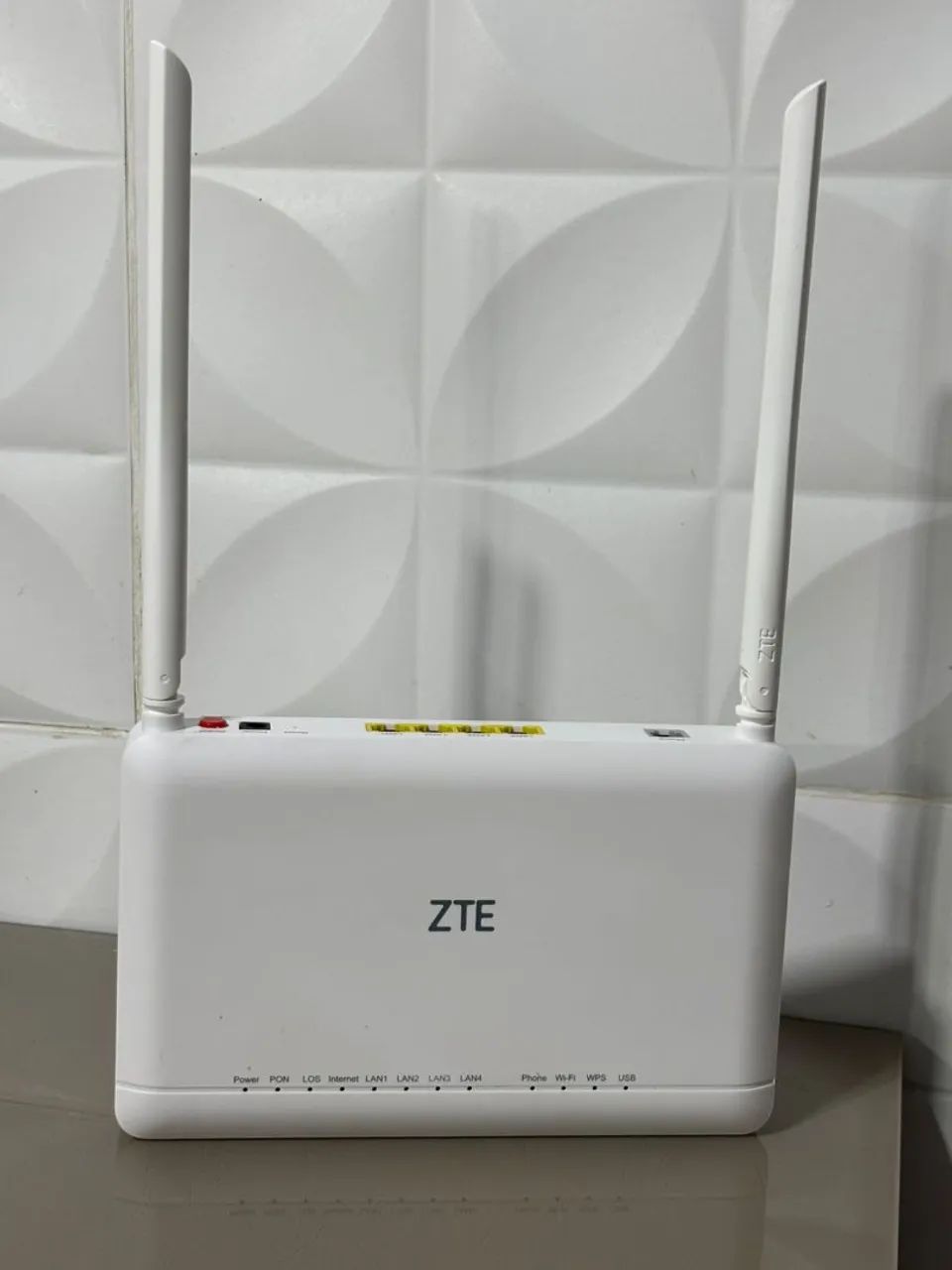 10 ZTEF670L V9 BRANCA 