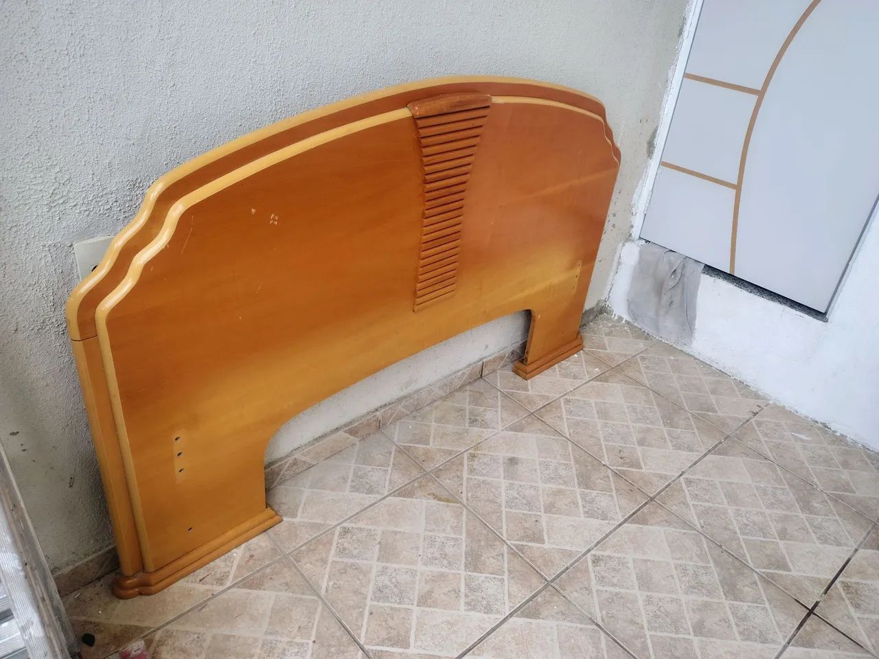 Cabeceira de cama casal madeira mesmo - Foto 2