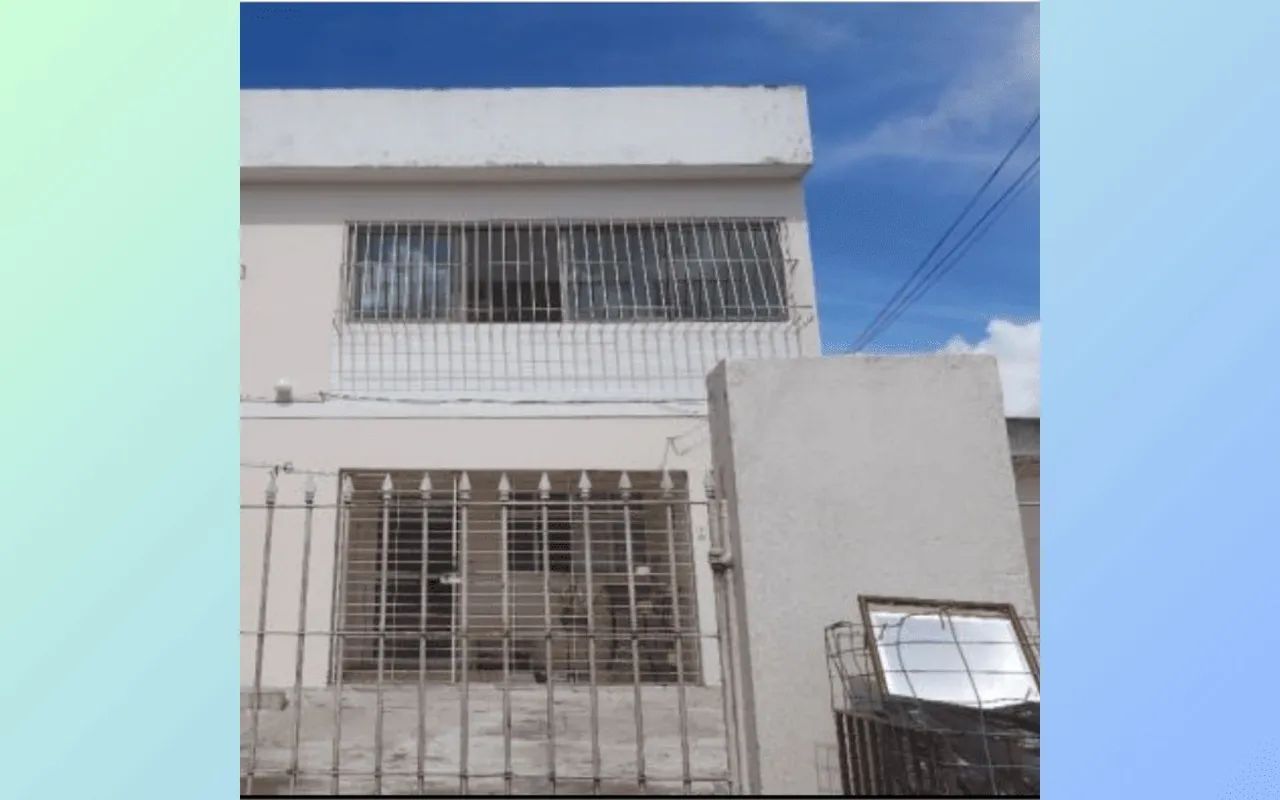 Casa à Venda - Beberibe, Recife