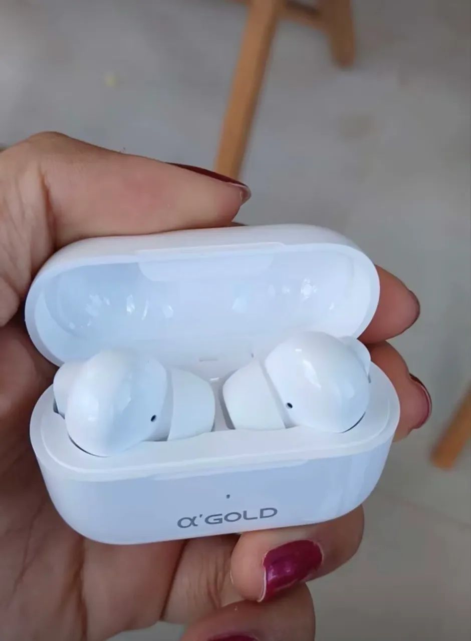 Fone de ouvido Bluetooth cancelamento de ruído e resistente à água e suor TWS - Foto 2
