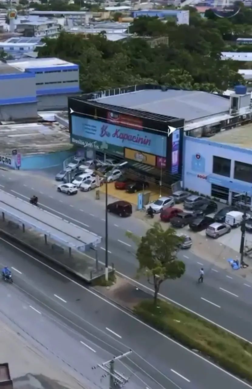 Vendo 3 prédios comerciais na Max Teixeira com 2.016m2 e 3.600m2. 2 pavimentos e 2 subsolo - Foto 3