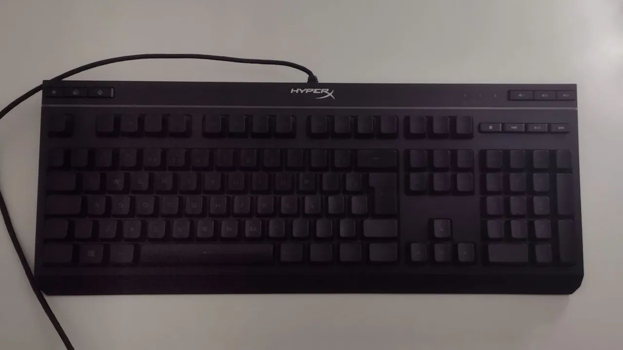 Teclado Gamer Hyperx Alloy Core RGB