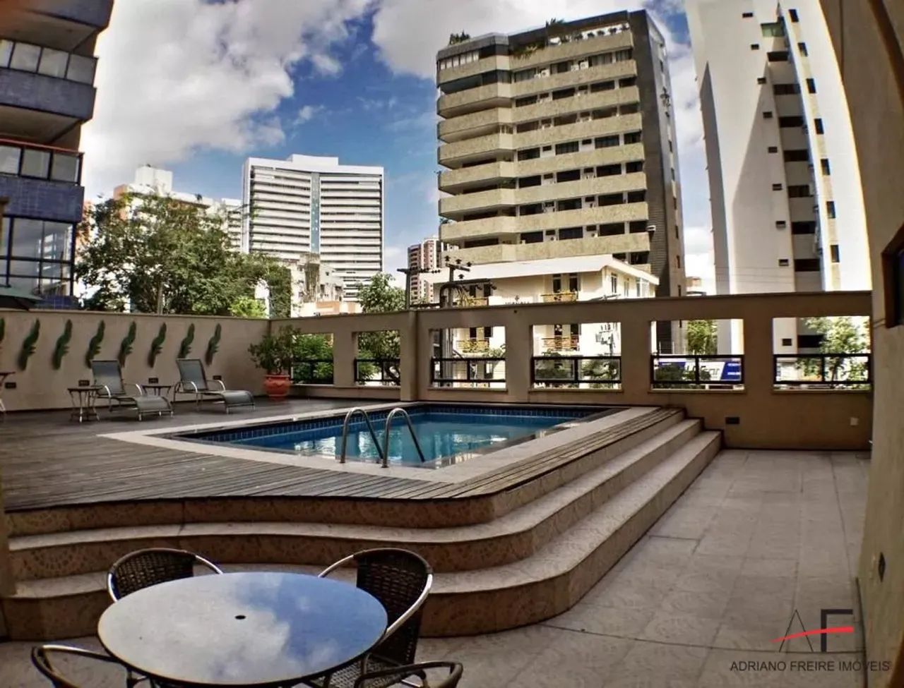 Apartamento mobiliado com 2 quartos para venda no Spazzio Residence