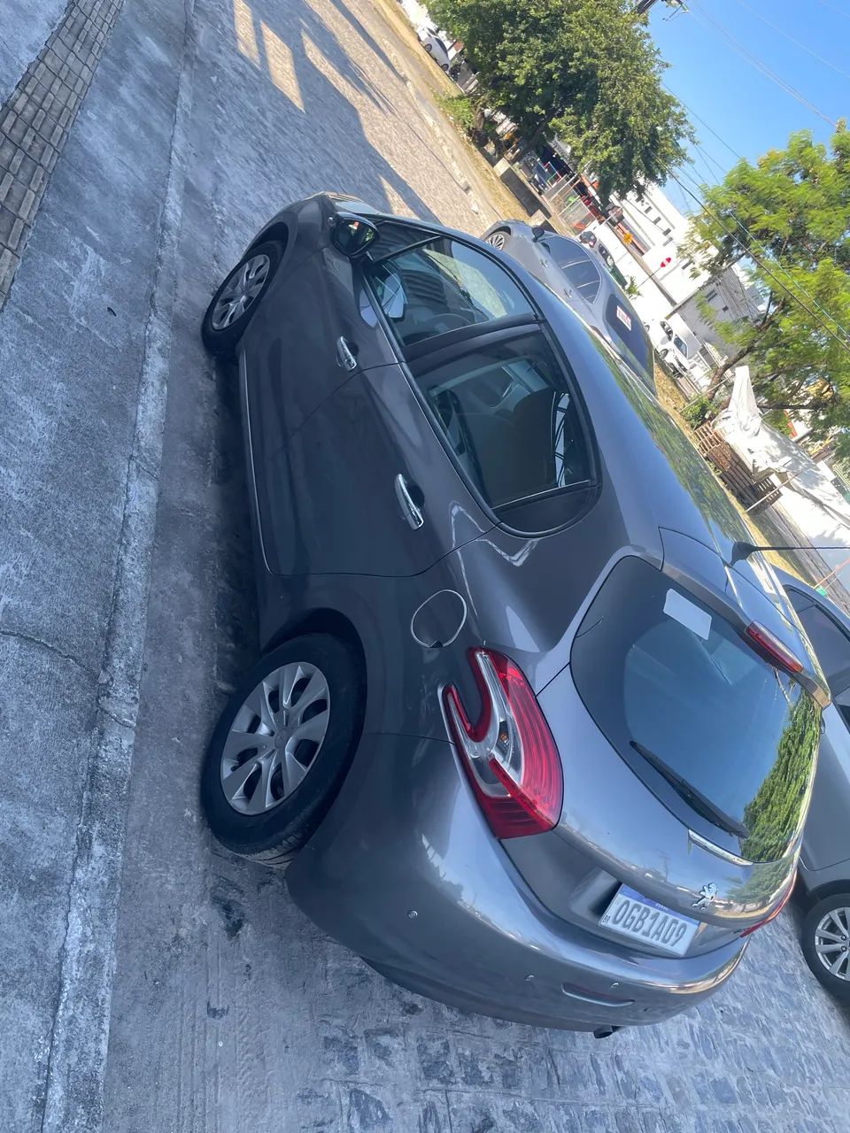 Peugeot 208 Active/active Pack 1.5 Flex 8V 5P 2014 - Foto 5
