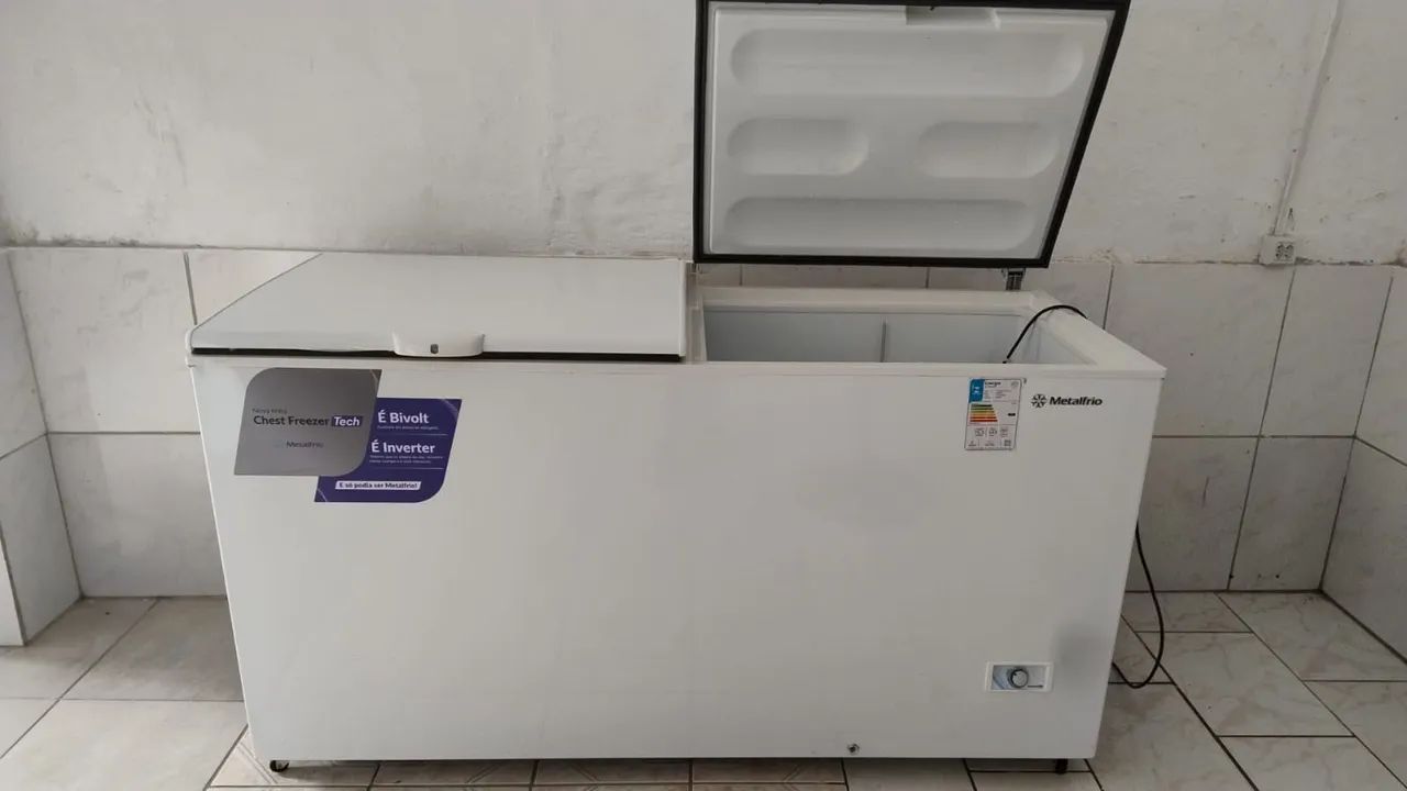 Freezer horizontal 2 portas / BIVOLT SEMINOVO / *ACEITO PROPOSTA
