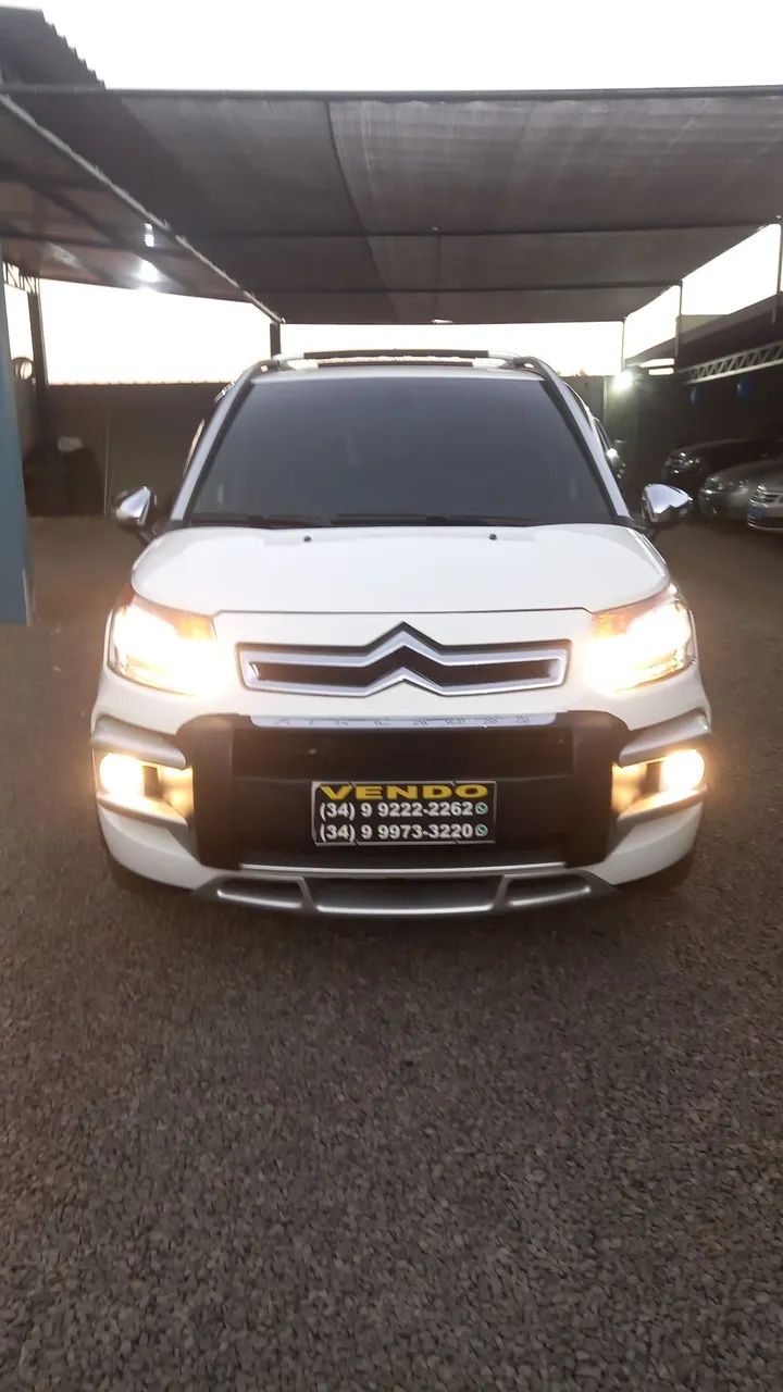 Citroën Aircross AIRCROSS Exc. ATACA. 1.6 Flex 16V 5p Aut 2014