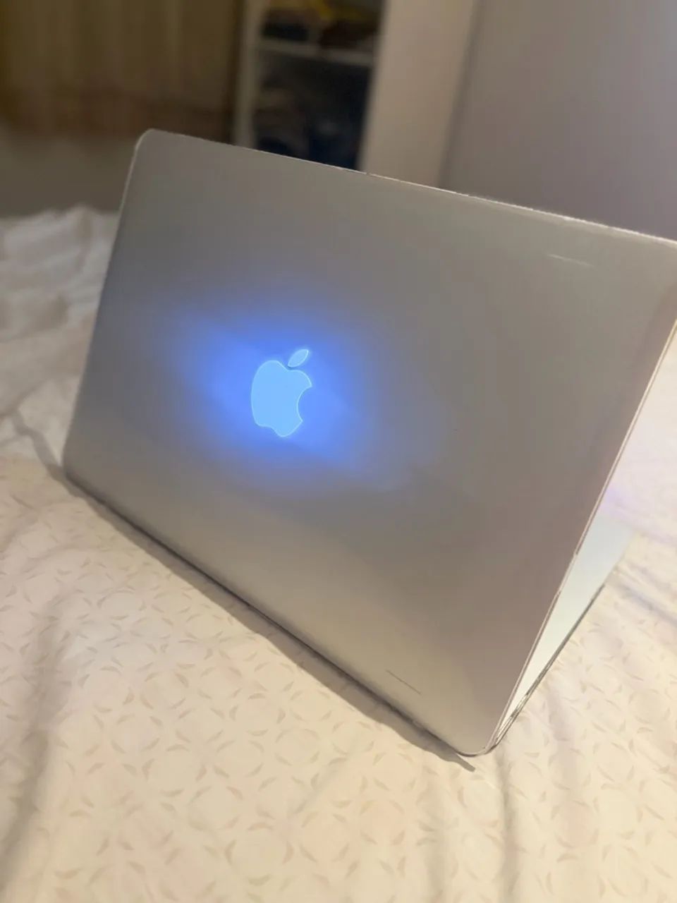 Vendo MAC com caixa e nota ou Troco por IPad  - Foto 2