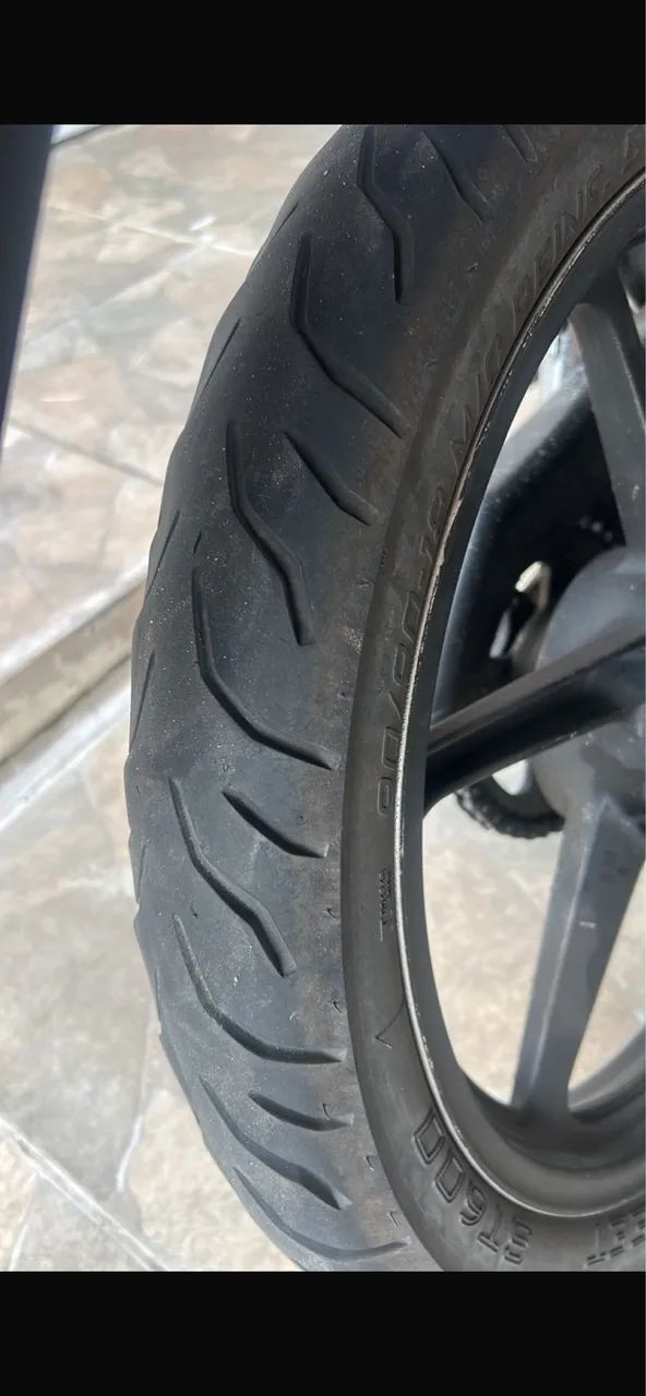 8 mil Moto conservada. - Foto 3