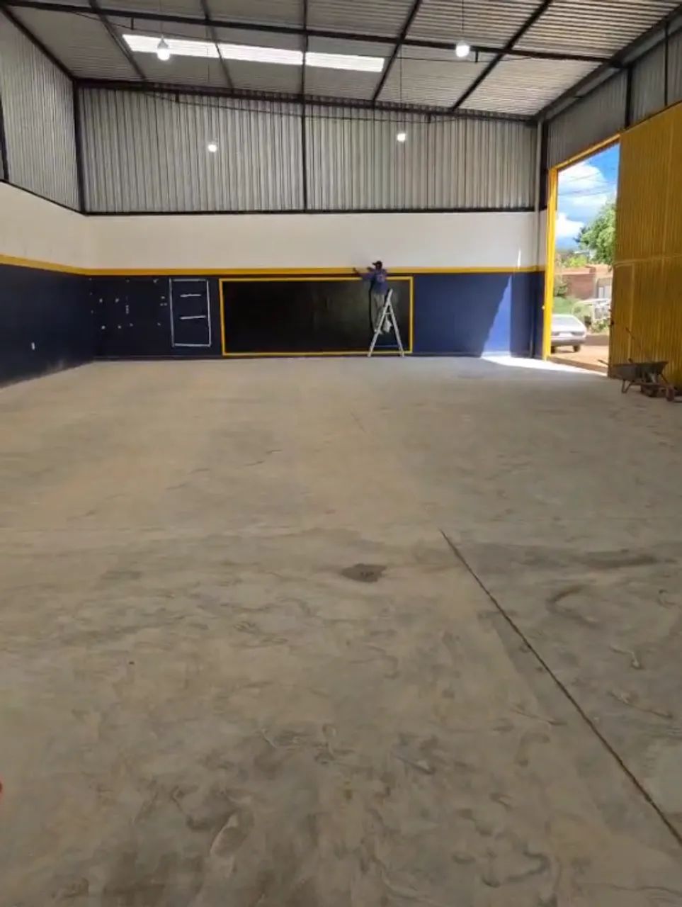 GALPÃO PARA LOCAÇÃO - 312 m²