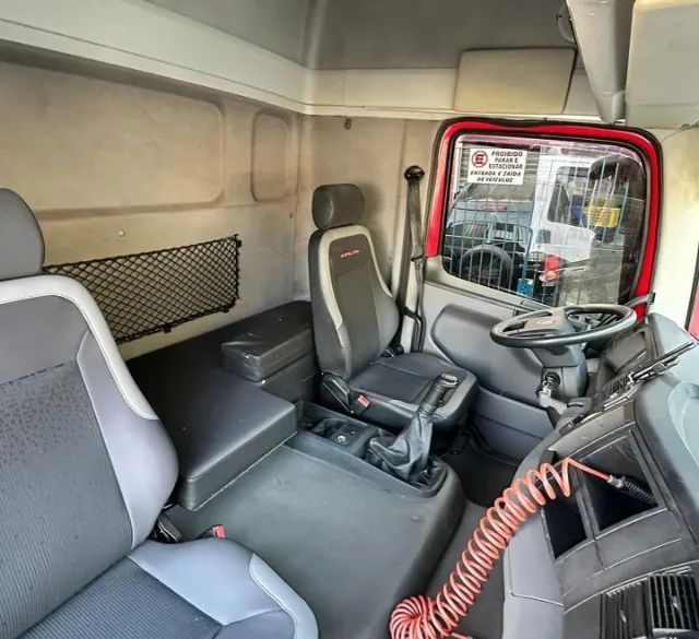  Vw constellation 24280 bau 2015 - Foto 4