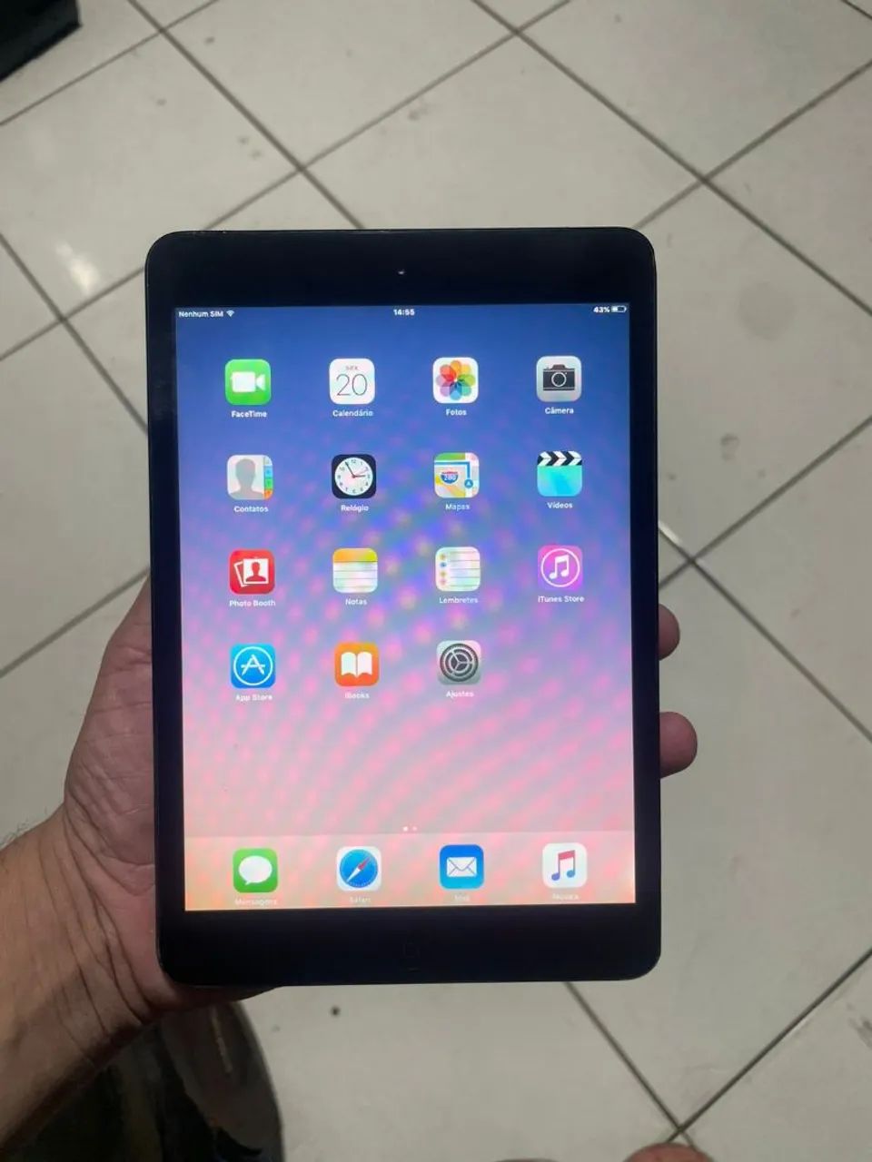 iPad mini todo original, pega chip, funcionando tudo normal. - Foto 5