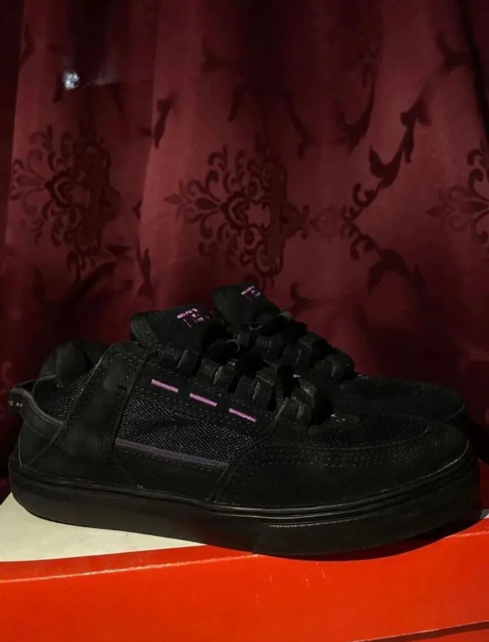Tenis Tesla Original Coil Black/purple  - Foto 2