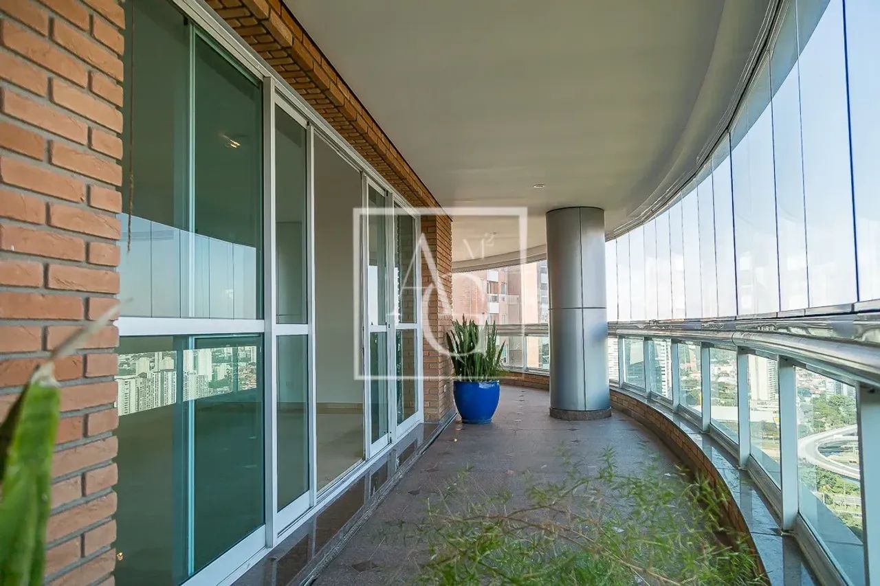 Apartamento de 370 m² e 4 suítes à venda em localização privilegiada no Panamby - Foto 11