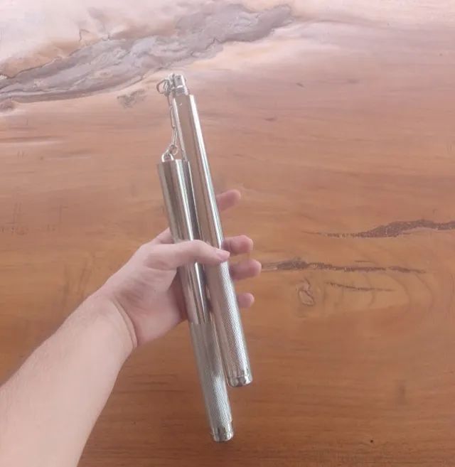 Nunchaku Bastao 2 Em 1 em metal - Foto 3
