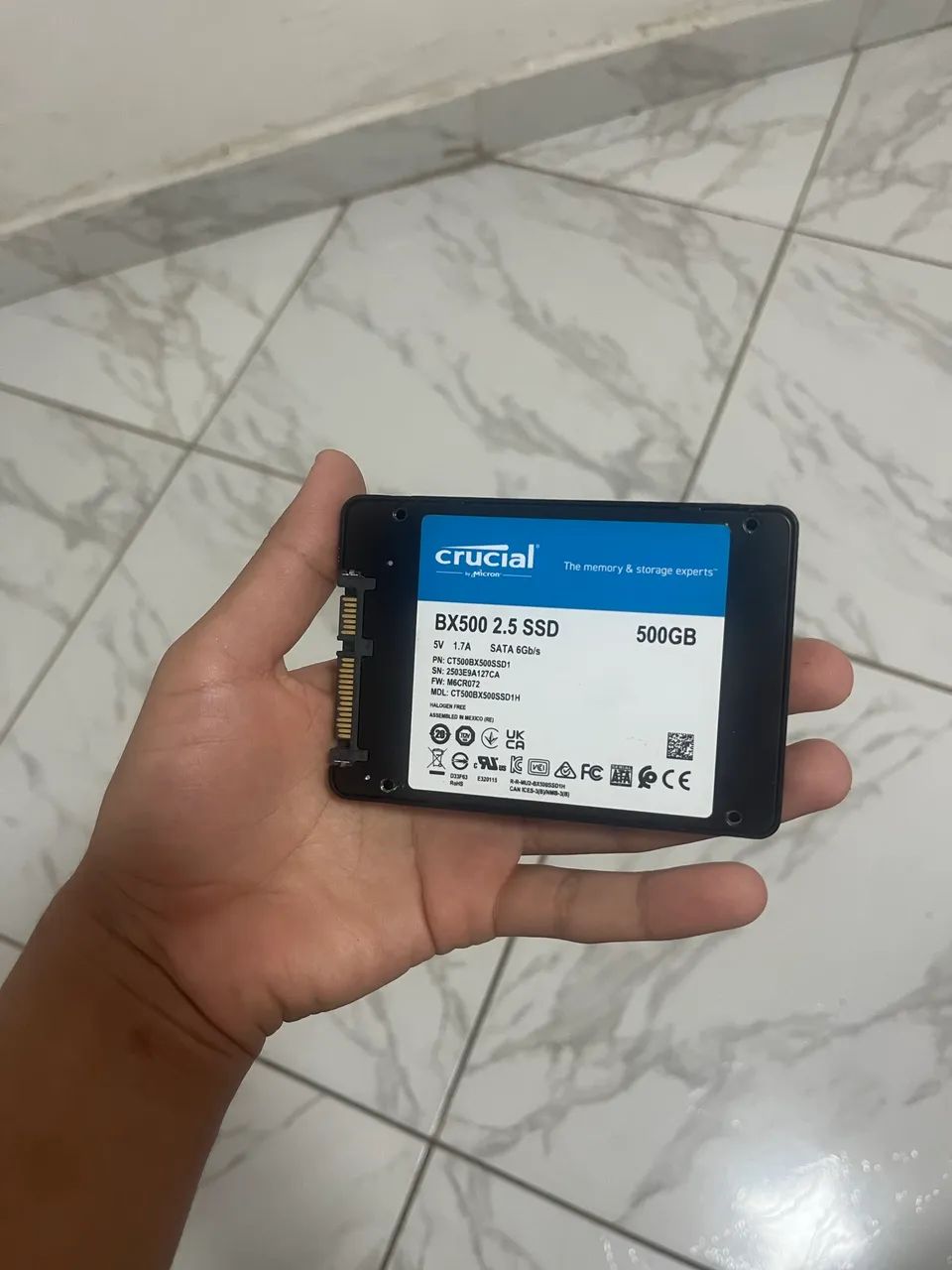 SSD Crucial BX500 de 500GB com formato de 2.5 polegadas e interface SATA 6Gb/s - Foto 4