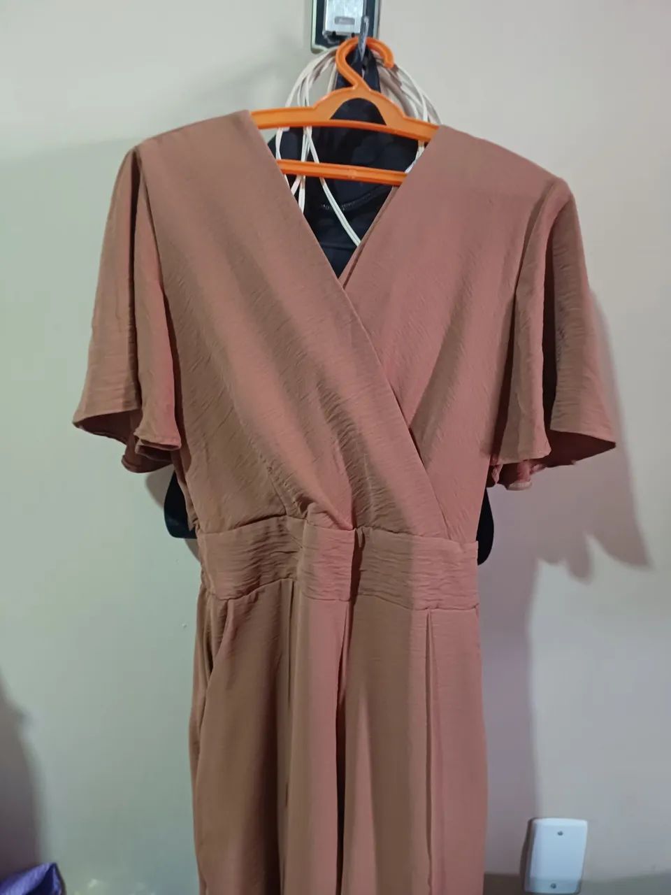 Vendo Macacão Pantalona Novo - Foto 2