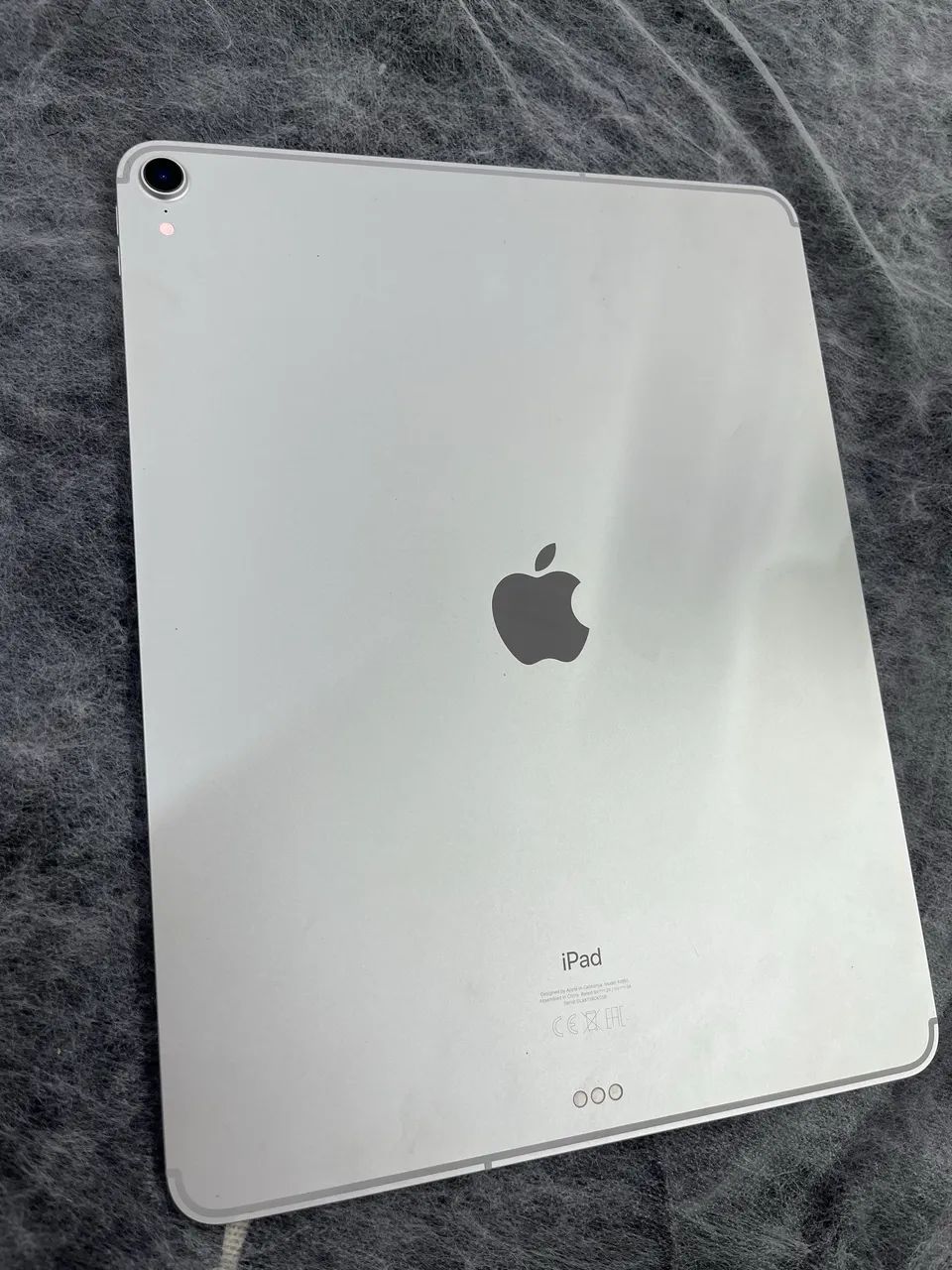 iPad Pro 3rd 256gb, Wi-Fi+chip + Apple Pencil 2 - Tablets e E