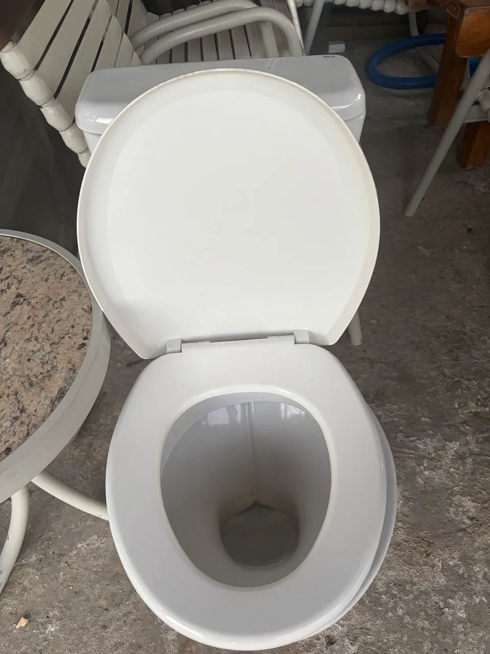 Vaso sanitário Deca acoplado - Foto 2